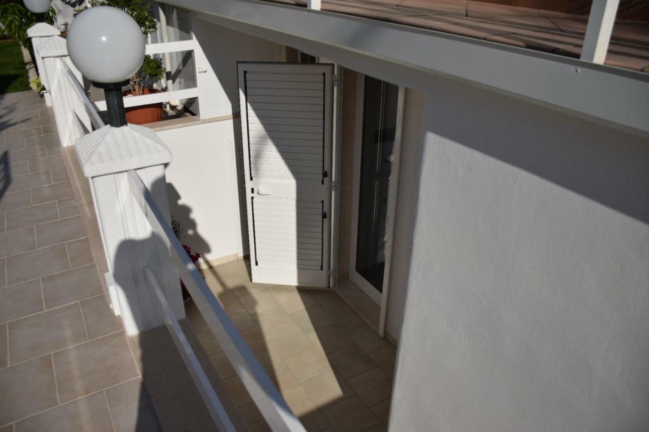 Dimora Santa Caterina Apartment กอนแวร์ซาโน ภายนอก รูปภาพ