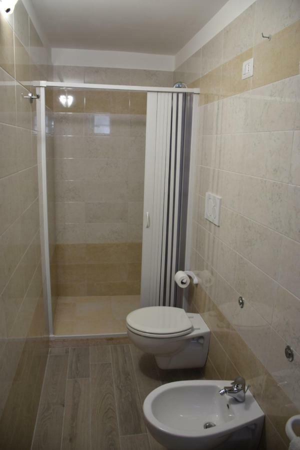Dimora Santa Caterina Apartment กอนแวร์ซาโน ภายนอก รูปภาพ